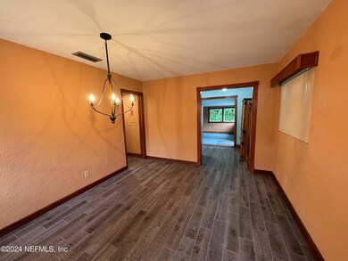 2826 Kline Rd, Jacksonville, FL 32246 - photo 2
