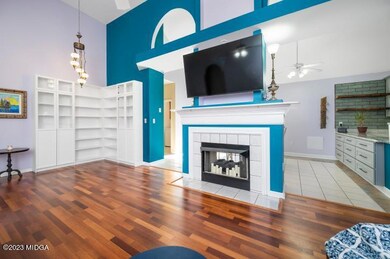 Family Room1