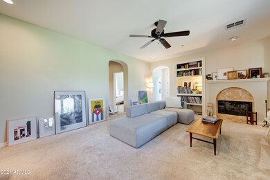 004_Living Room II