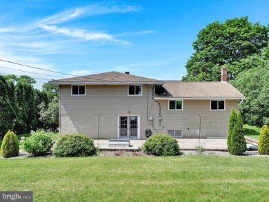 212 Carrie St, Ashland, PA 17921 - photo 3