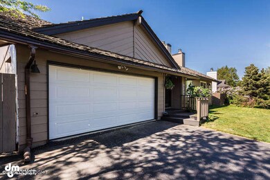 3230 Amber Bay Loop Anchorage-small-016-
