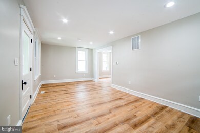 100 Park Ave, Collingswood, NJ 08108 - photo 5
