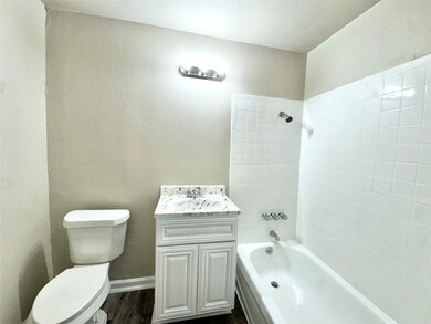 1756 W Main St unit 7, Houston, TX 77098 - photo 5