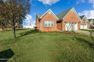 1052 Dearborn Ct, Winterville, NC 28590 - photo 3