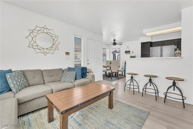 3111 Key Largo Dr unit 204, Las Vegas, NV 89120 - photo 6