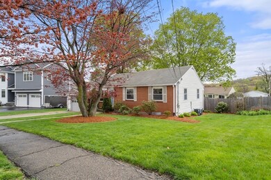 172 Circle Dr, Waltham, MA 02452 - photo 3