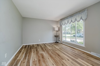 256 Bittersweet Dr, Whiteland, IN 46184 - photo 4