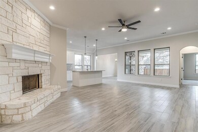 8508 Gibbs Dr, White Settlement, TX 76108 - photo 7