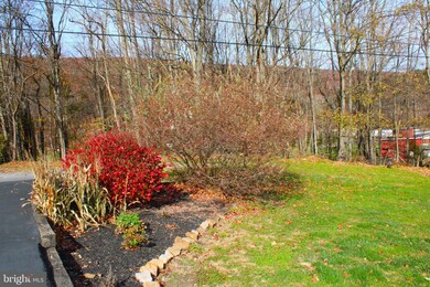 12114 Orabell Dr NE, Cumberland, MD 21502 - photo 7