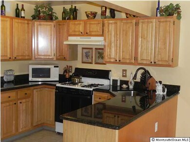 14 Walnut St unit 205, Toms River, NJ 08753 - photo 4