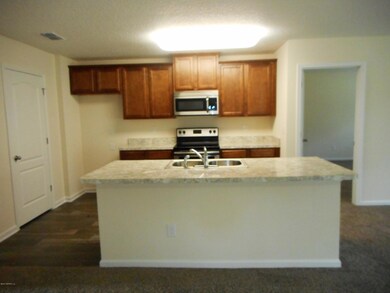 9085 Emma Jean Ct, Jacksonville, FL 32211 - photo 4