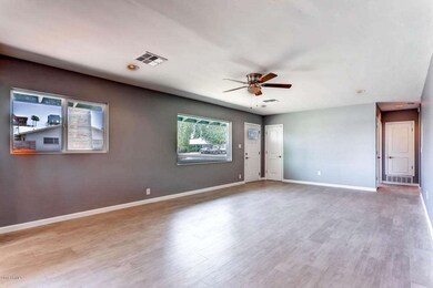 2045 E Flower St Phoenix AZ-large-004-3-