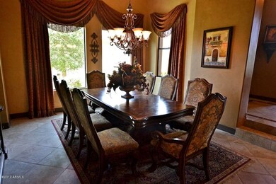 DINING AREA2
