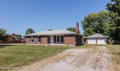 327 Ford Dr, Mount Washington, KY 40047 - photo 2