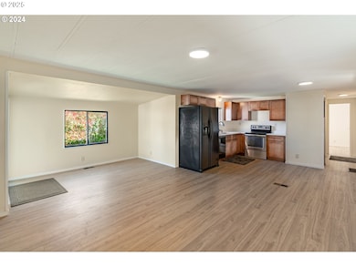 Kitchen/Living Room