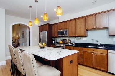 8 Azalea Dr unit 8, Burlington, MA 01803 - photo 7