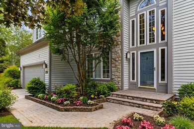 6617 Towering Oak Path, Columbia, MD 21044 - photo 2