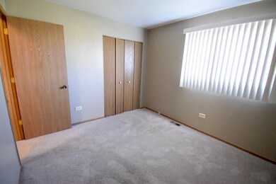 4121 Russet Way, Country Club Hills, IL 60478 - photo 6