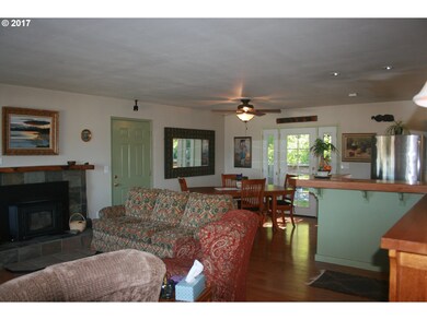 30409 Hillside Terrace, Gold Beach, OR 97444 - photo 3