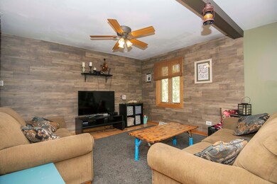 18042 Stewart Ave, Homewood, IL 60430 - photo 3