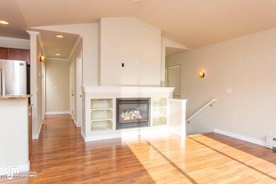 Living Room_6794-SMALL