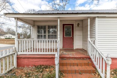 418 Main St 5