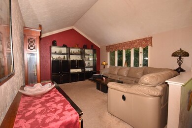 93 N Main St, Bellingham, MA 02019 - photo 3