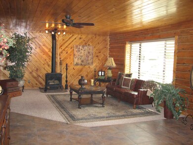 107 E 400 N, Parowan, UT 84761 - photo 3