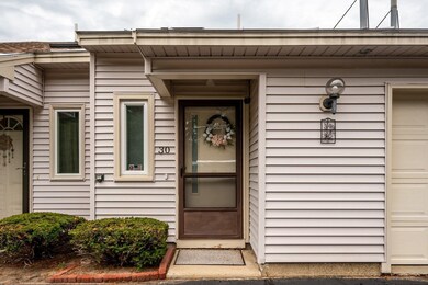 30 Bramber ii, Rochester, NH 03867 - photo 4