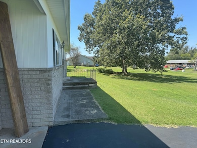 520 Hopewell Rd, Maryville, TN 37801 - photo 2