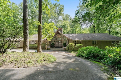 2735 Smyer Rd, Vestavia, AL 35216 - photo 2