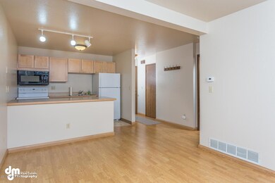 10260 Jamestown Drive A1-large-007-Livin