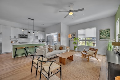 542 Southgate Ave unit 303, Nashville, TN 37203 - photo 3