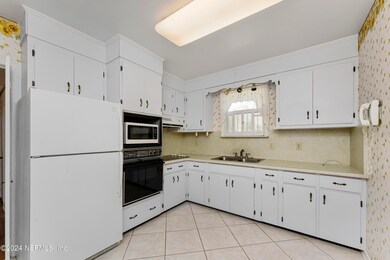 1235 Glen Laura Rd, Jacksonville, FL 32205 - photo 6