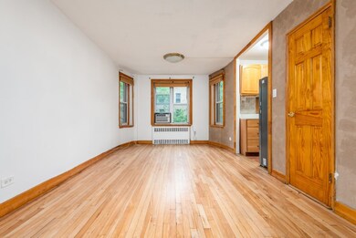 Donner Gardens unit 4A, Jackson Heights, NY 11372 - photo 2