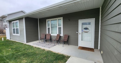 2905 W 4th St, North Platte, NE 69101 - photo 2