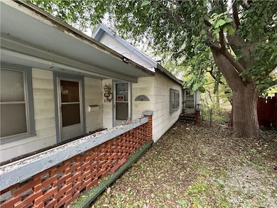 609 R St, Atchison, KS 66002 - photo 3