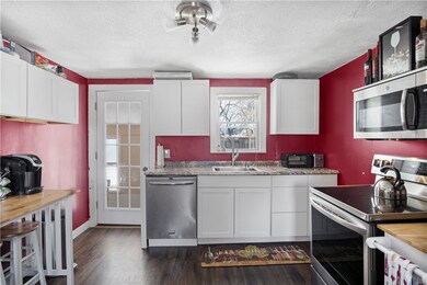 1917 Warwick Ave, Warwick, RI 02889 - photo 7