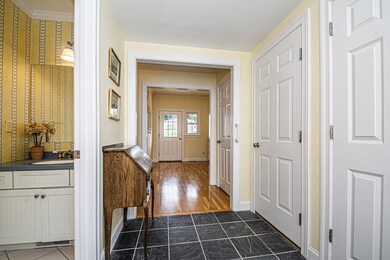 7 Colby Ln unit 4, Byfield, MA 01922 - photo 3