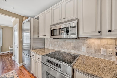 100 Bridgewater Pointe Place #201 (9)