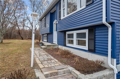 16 Walton St, Westerly, RI 02891 - photo 2