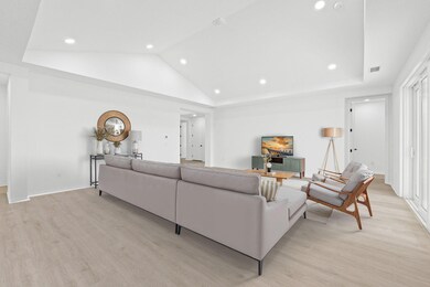 67-web-or-mls-Property_312F_9511_Paradis