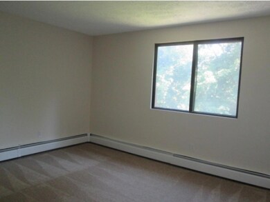 545 Calef Rd unit 27, Manchester, NH 03103 - photo 6