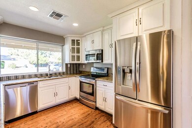 Gorgeous remodeled kitchen