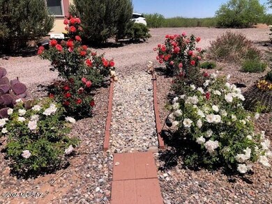 Roseshouse2