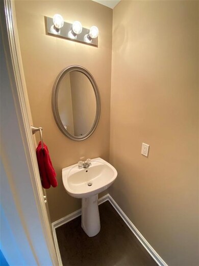 711 Broderick Cir, Warner Robins, GA 31088 - photo 4