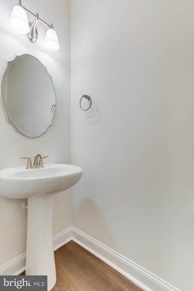 212 Dismondy Dr, Huntingtown, MD 20639 - photo 6