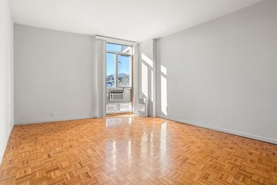 Winchester House Condominiums unit 501, Brookline, MA 02446 - photo 4