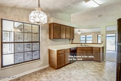 8139 Pineverde Ln, Jacksonville, FL 32244 - photo 5