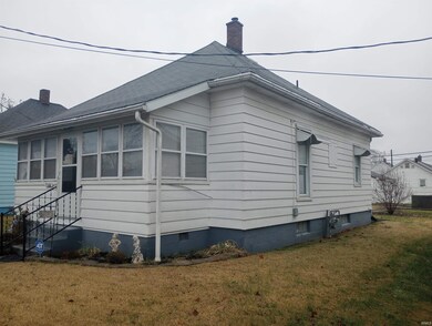 1166 Mckinley Ave, Vincennes, IN 47591 - photo 3